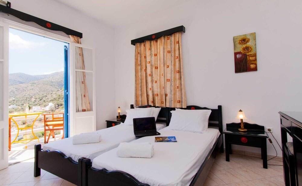 Venikouas Hotel Platis Gialos  Exteriér fotografie