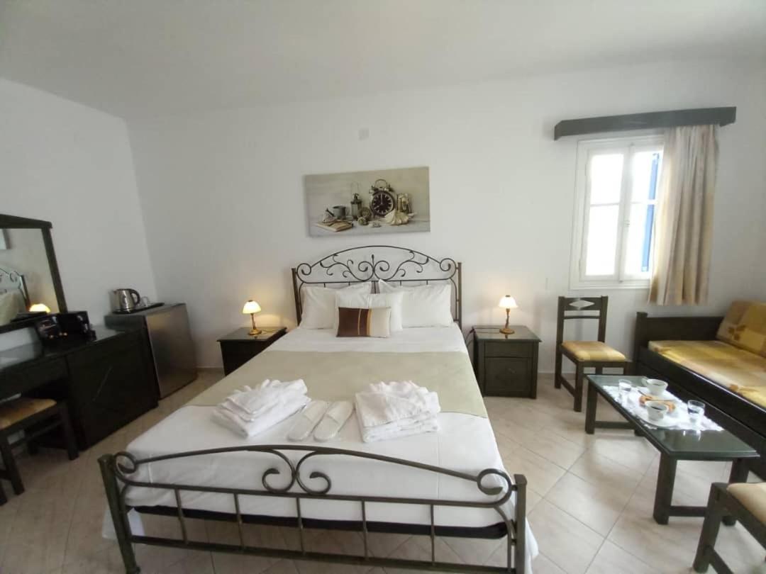 Venikouas Hotel Platis Gialos  Exteriér fotografie